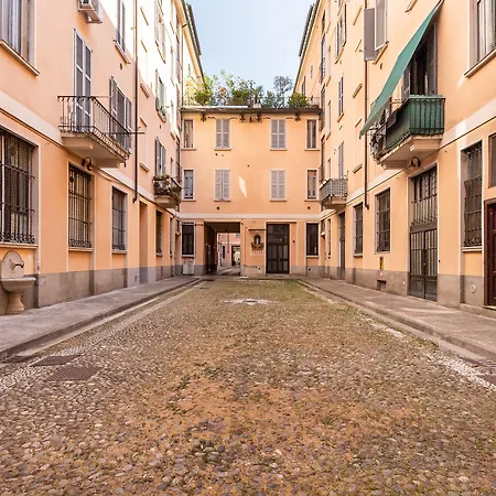 Apartment Alessia's Flat Crocetta M3 Milan