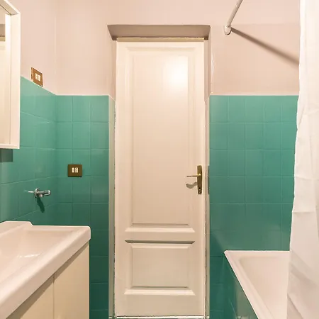 Apartment Alessia's Flat Crocetta M3 Milan