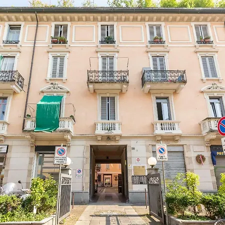 Apartment Alessia's Flat Crocetta M3 *
