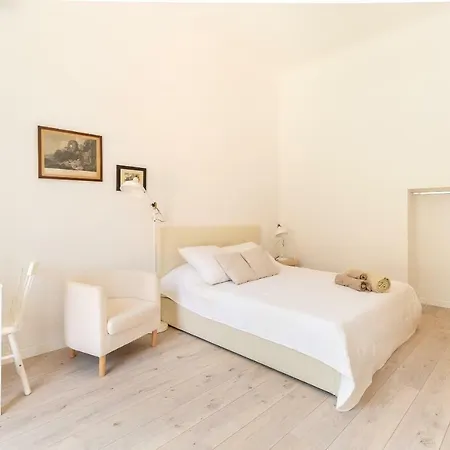 Alessia's Flat Crocetta M3 Apartment *